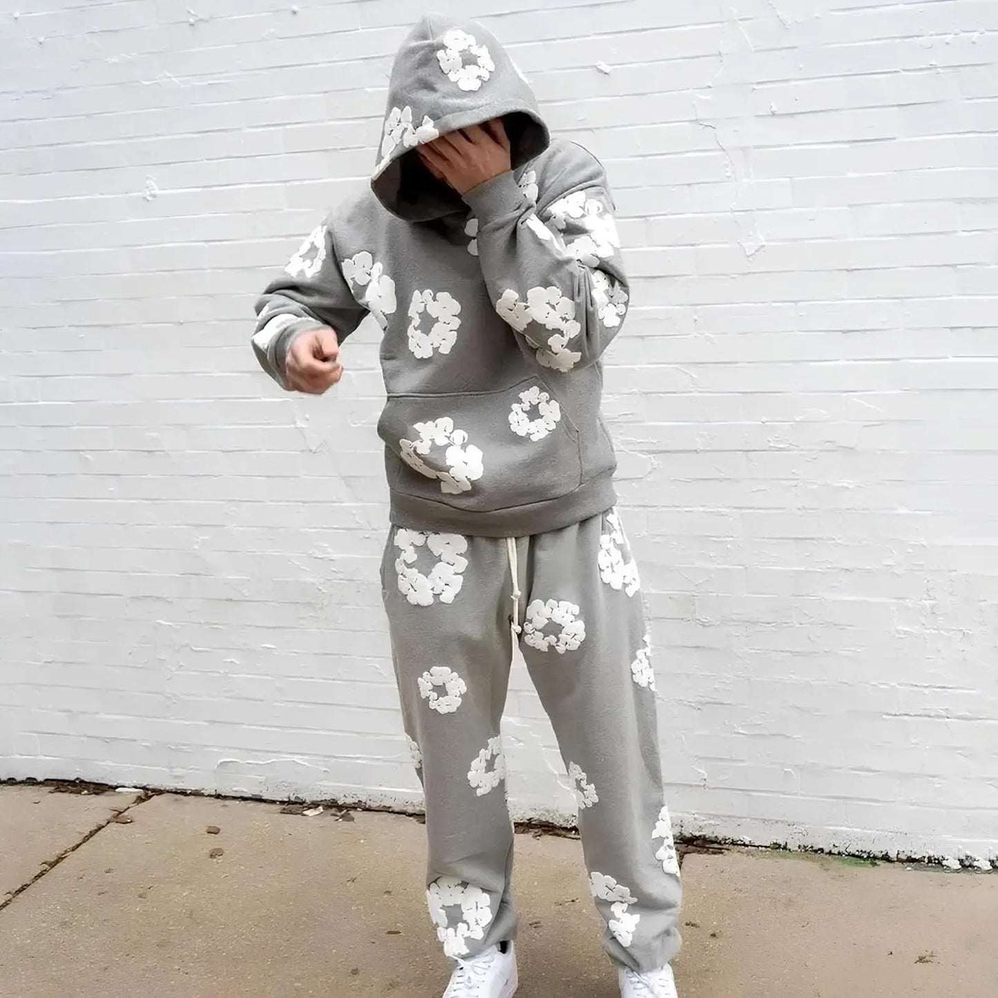 FLOW | Tracksuit